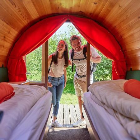 Wakenitz-Camp Hotel Groß Sarau Екстериор снимка